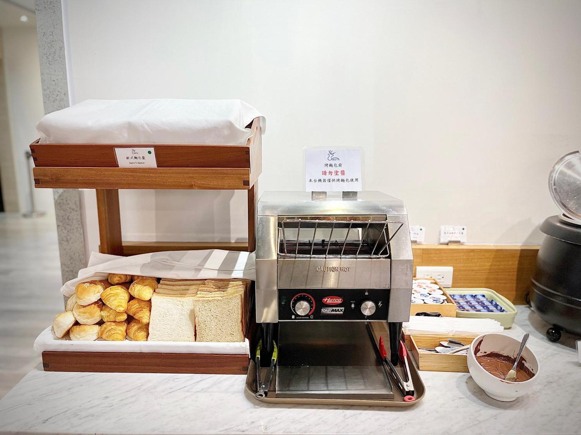 Vasty Jiaoxi Hotel מראה חיצוני תמונה